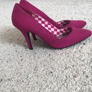 3 for $20 Christian Soriano Payless Magenta Heels